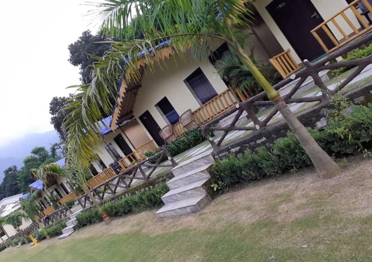 Nakshtra Resort Birbhaddar Exteriér fotografie